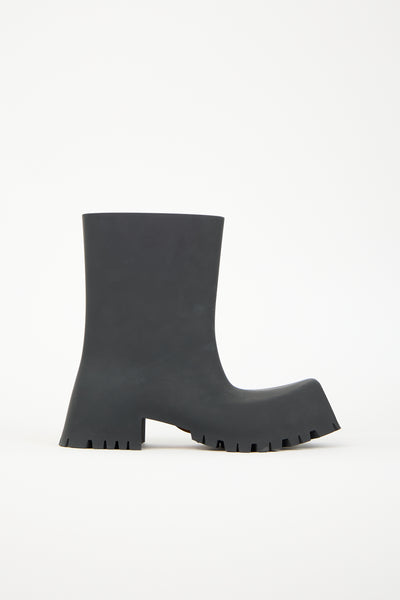 Balenciaga // Rubber Trooper Boot – VSP Consignment