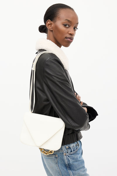 Bottega Veneta // Leather Mount Envelope Bag – VSP Consignment Bottega Veneta // Leather Mount Envelope Bag – VSP Consignment