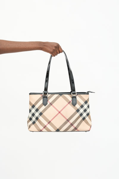 Burberry-Patent-Nova-Check-Bag