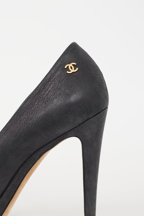 Chanel Cruise 2015 Black & Gold Sparkly Leather Heel