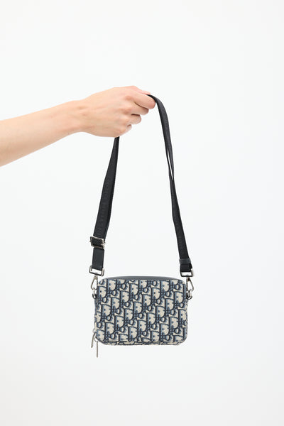 Dior-BeigeNavy-Oblique-