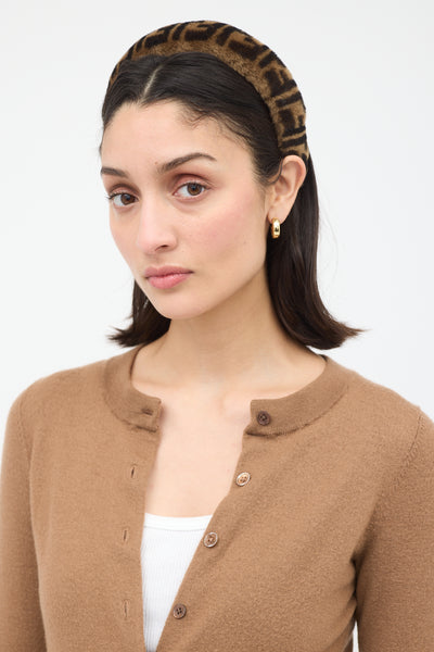 Fendi FF Logo Zucca Shearling Headband Fendi Shearling Fur Monogram Logo Headband | Hypebae main image 4