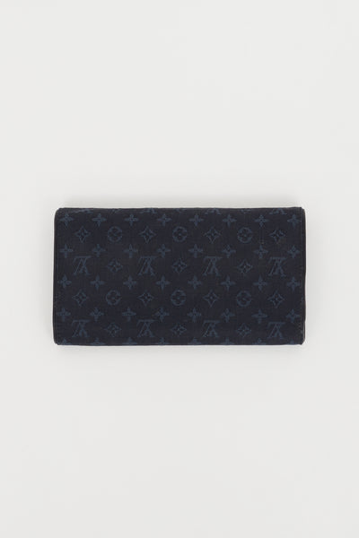 Louis Vuitton // Navy Denim Monogram Long Wallet – VSP Consignment