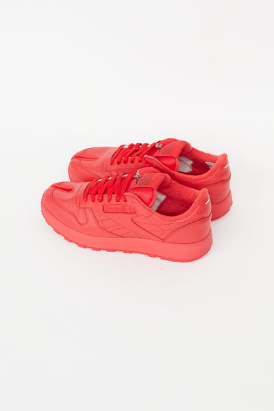 Maison Margiela // X Reebok Red Project 0 Tabi Sneaker – VSP