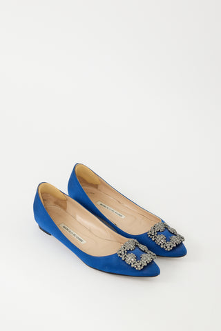 Manolo Blahnik // Blue Satin Hangisi Flat – VSP Consignment