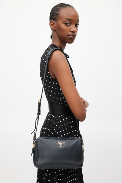 Prada // Black & Gold Leather Double Zip Camera Bag – VSP