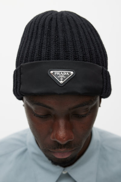 Prada // Black Re-Nylon Wool Logo Beanie – VSP Consignment