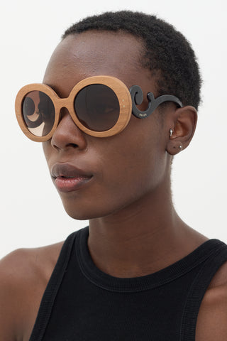 Prada // Brown & Black SPR27N Baroque Sunglasses – VSP  display picture 1
