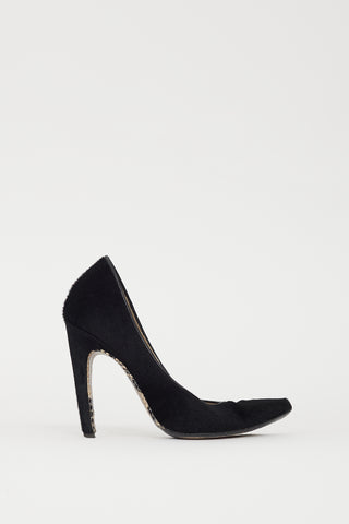 Black Textured Pointed Toe Pump