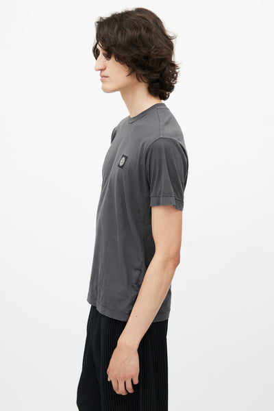 Stone Island // Grey Logo Patch T Shirt – VSP Consignment