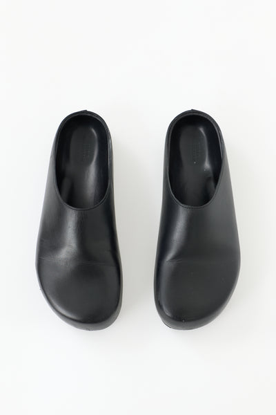 Studio Nicholson // Leather Wearing Clog Mule – VSP Consignment