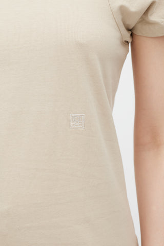 Totême Beige Embroidered Logo Curved Seam T-Shirt