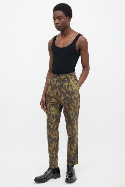 Dries Van Noten // Green Camouflage Pleated Pant – VSP Consignment