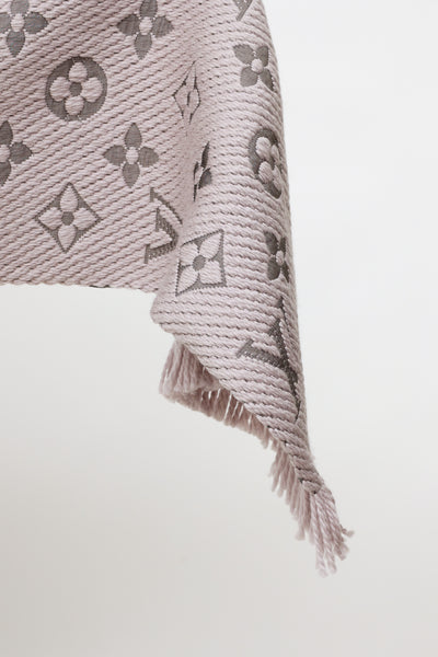Louis Vuitton Bicolor Wool Silk Logomania Duo Scarf – The Closet