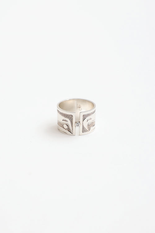Fine Jewelry Sterling SIlver & Diamond Hand Engraved Band Ring