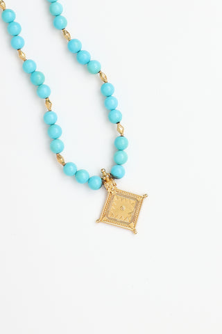 Fine Jewelry 18K Yellow Gold Pendant & Turquoise Bead Necklace