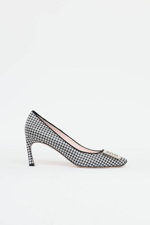 Roger Vivier Houndstooth Trompette Pump