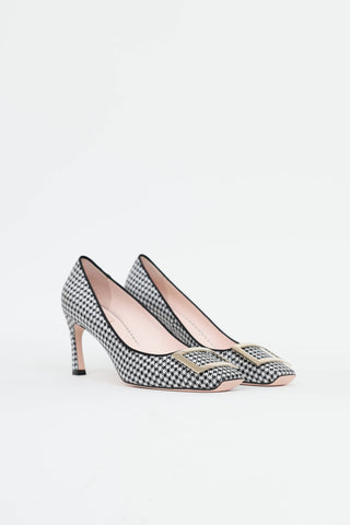Roger Vivier Houndstooth Trompette Pump