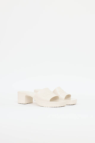 Gucci Rubber Logo Slide Sandal