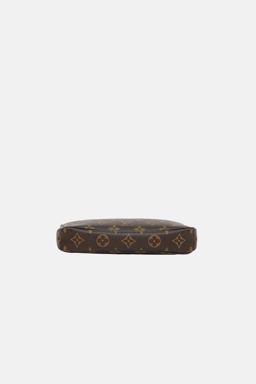Louis Vuitton 2004 Monogram Pochette Bag