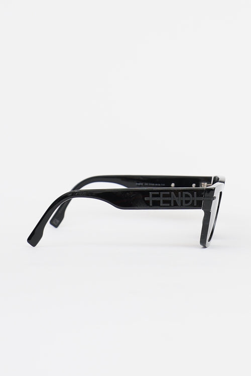 Fendi FE400781 Sunglasses