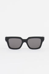 Fendi FE400781 Sunglasses