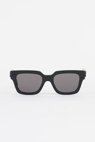 Fendi FE400781 Sunglasses
