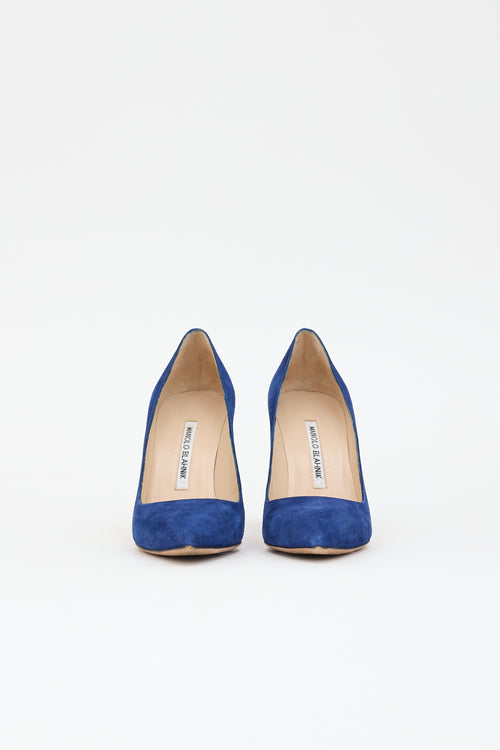 Manolo Blahnik Suede Pump