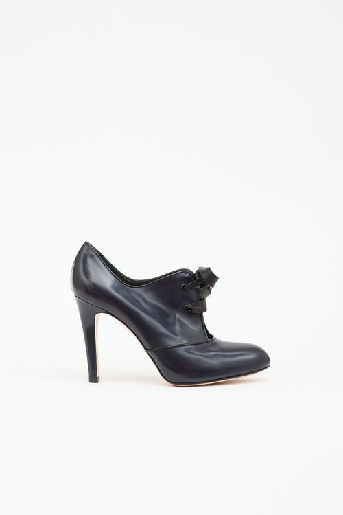 Gianvito Rossi Leather Lace Up  Pump