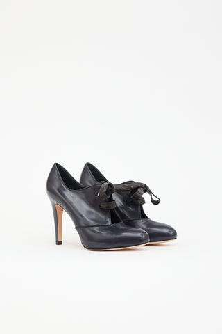 Gianvito Rossi Leather Lace Up  Pump
