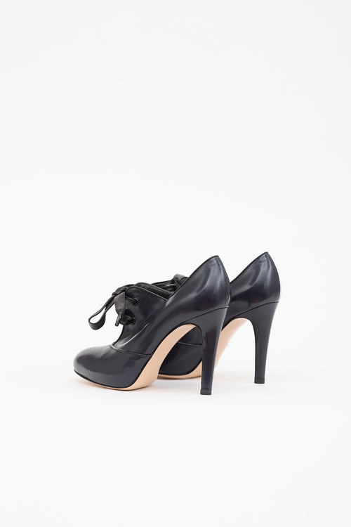 Gianvito Rossi Leather Lace Up  Pump