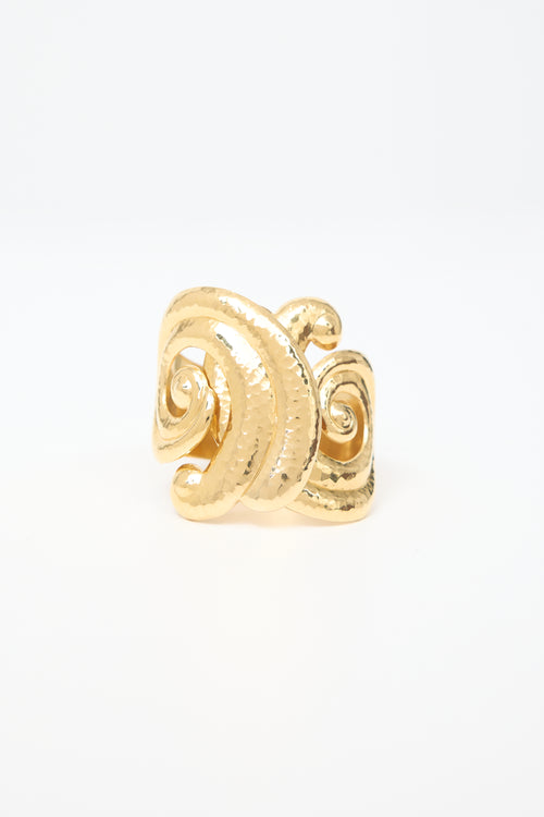 Carole Tanenbaum Vintage for VSP Barrera For Avon Hammered Bracelet