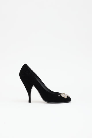 Chanel Velvet CC Pump