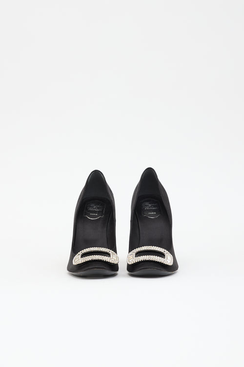 Roger Vivier Satin Trompette Pump
