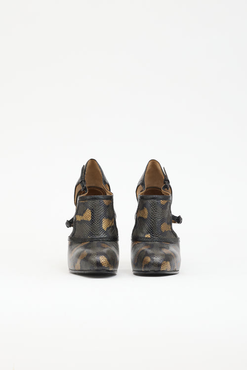 Bottega Veneta Leather Printed Cutout Pump
