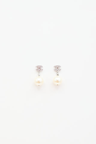 Chanel FW 2016 Faux Pearl CC Earrings