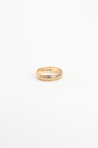 Fine Jewelry 9K Yellow Gold Engraved Fan Band Ring