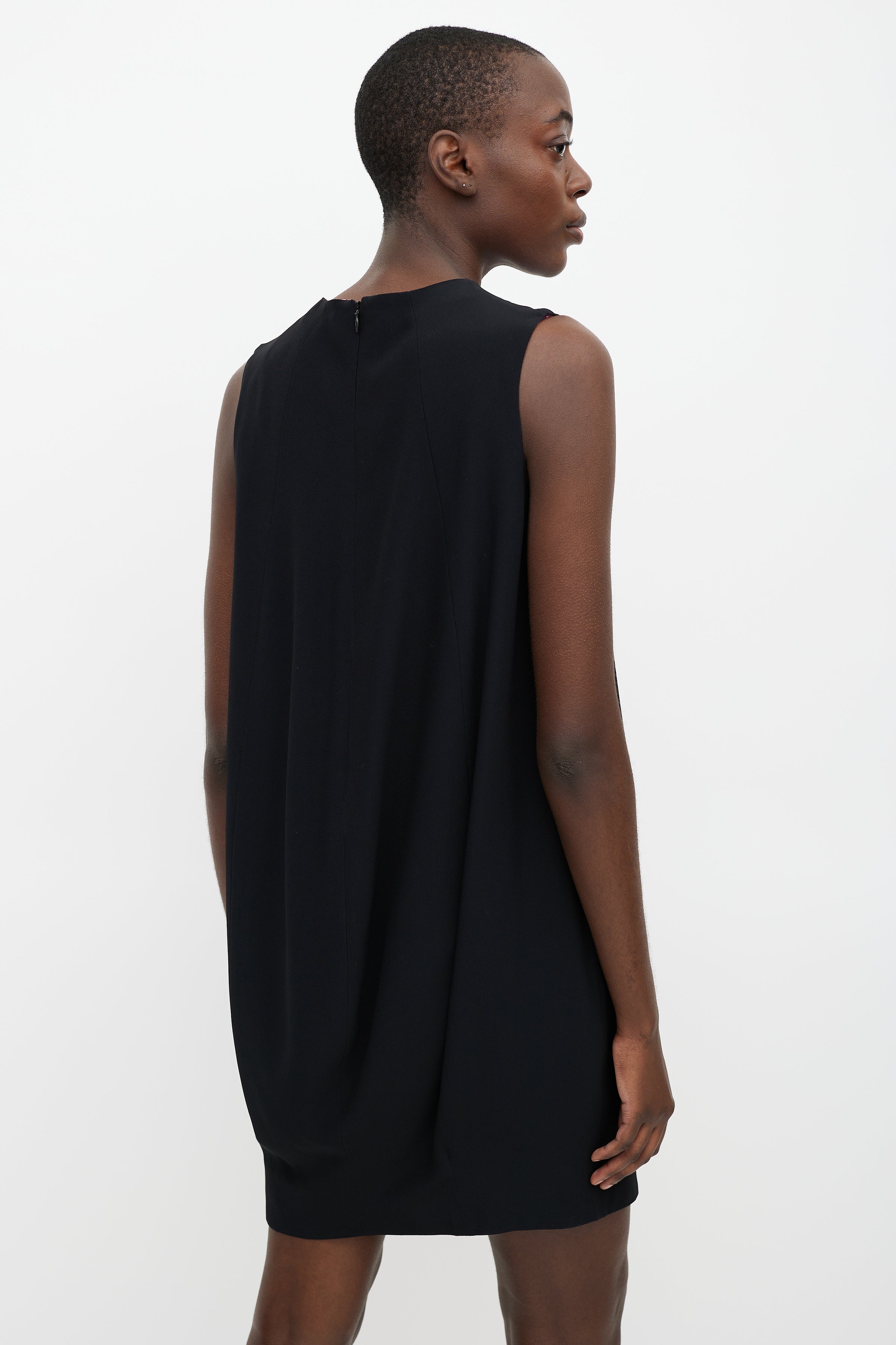 McQueen // Black & Pink V-Neck Dress VSP Consignment McQueen // Black & Pink V-Neck Dress VSP Consignment