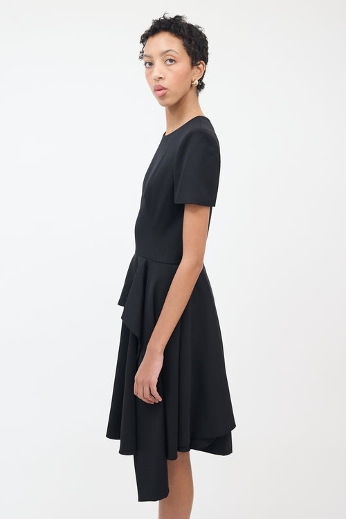 Alexander McQueen Black Wool Tiered Short Sleeve Dress