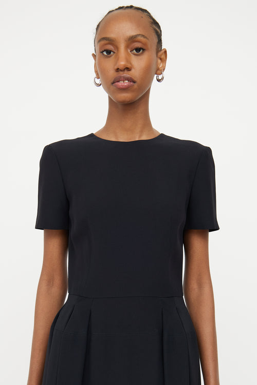 Alexander McQueen Black Pleated Short Sleeve Dress