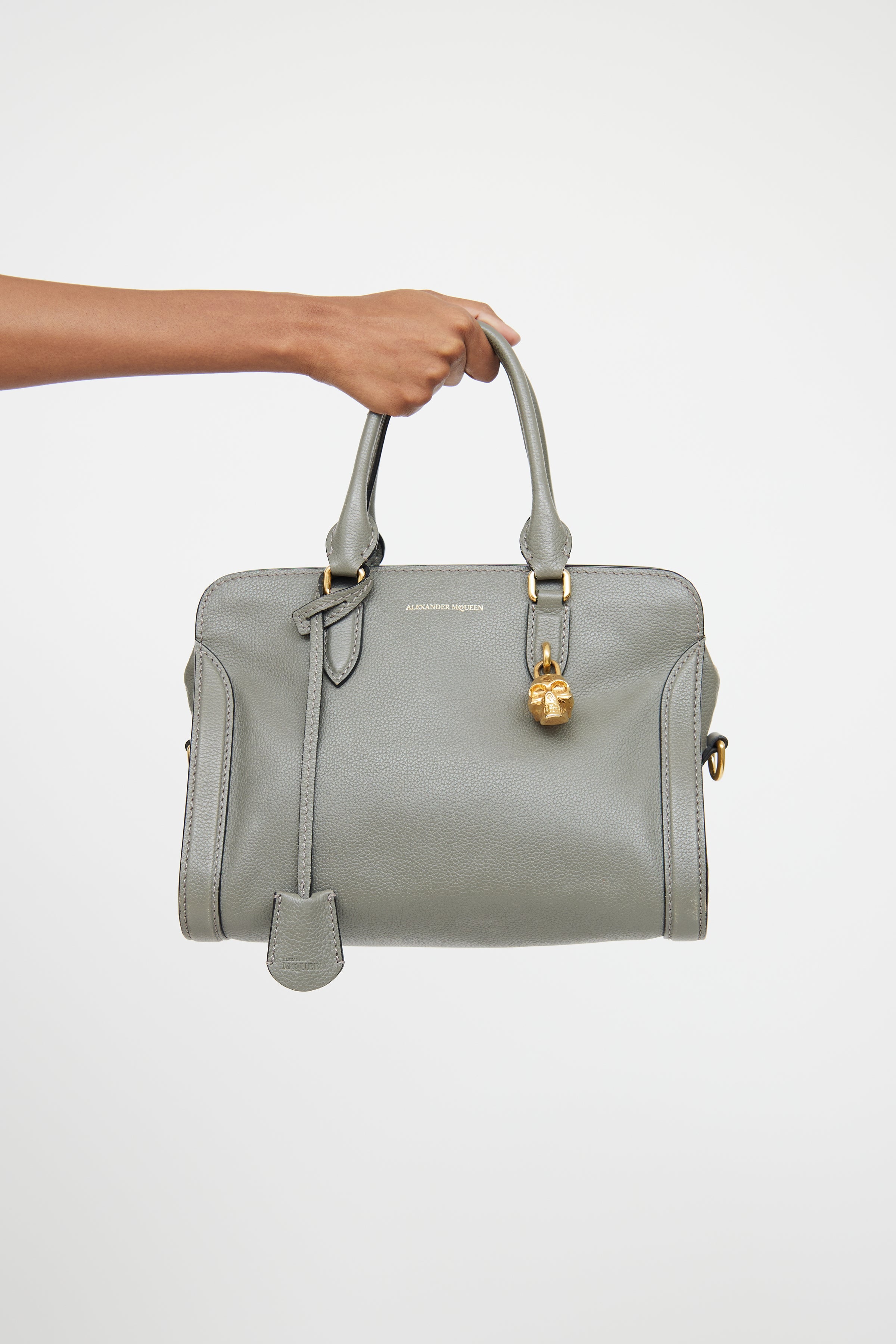 McQueen // Grey Skull Padlock Bag VSP Consignment McQueen // Grey Skull Padlock Bag VSP Consignment