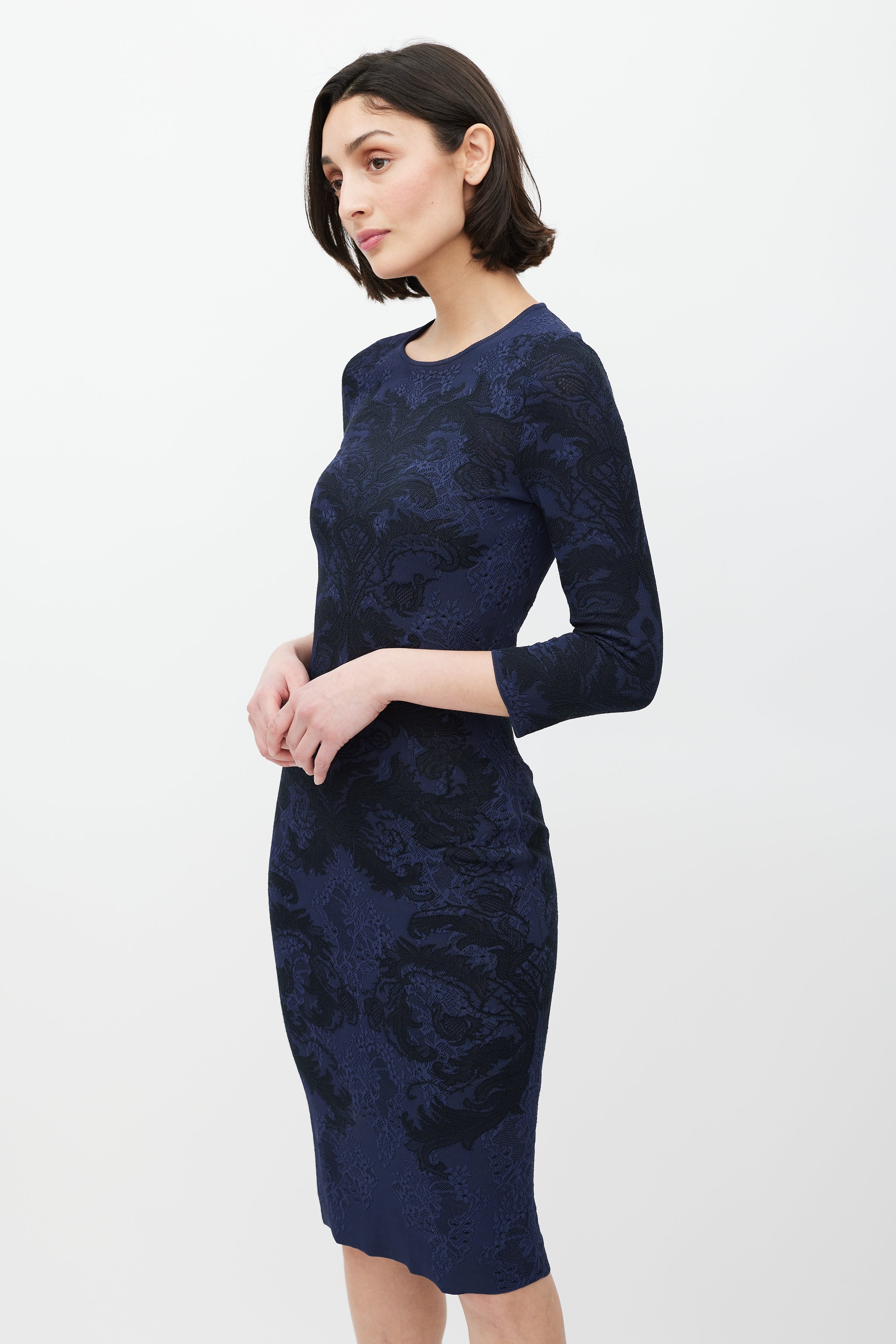 McQueen // Navy & Black Paisley Lace Dress VSP Consignment McQueen // Navy & Black Paisley Lace Dress VSP Consignment