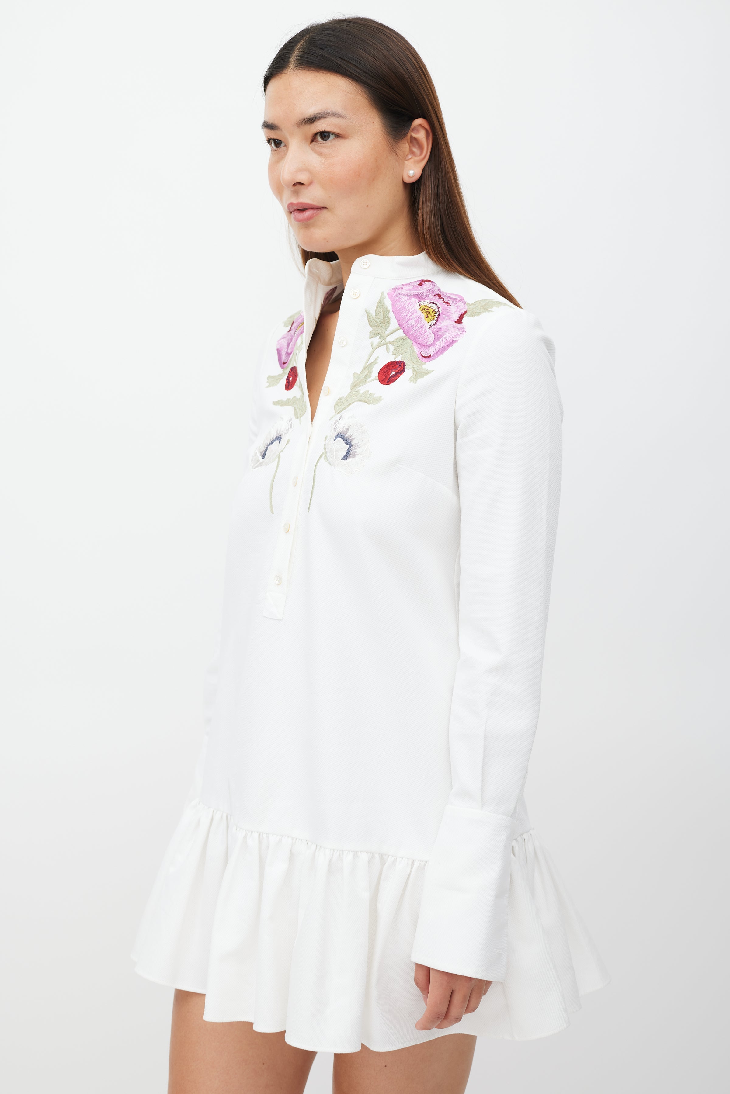 McQueen // Floral Embroidered Dress VSP Consignment McQueen // Floral Embroidered Dress VSP Consignment
