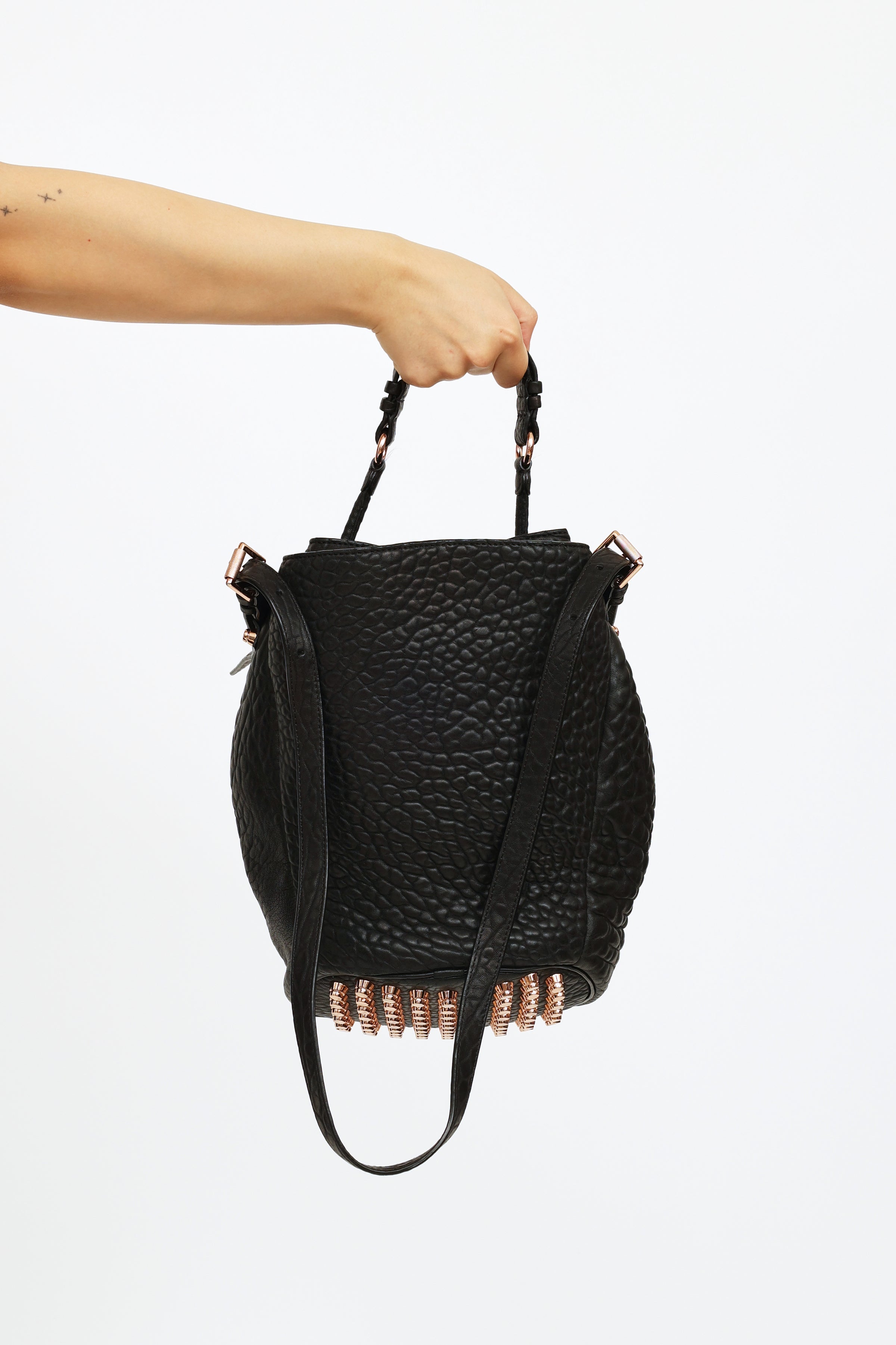 Alexander Wang // Black Diego Bucket Bag – VSP Consignment