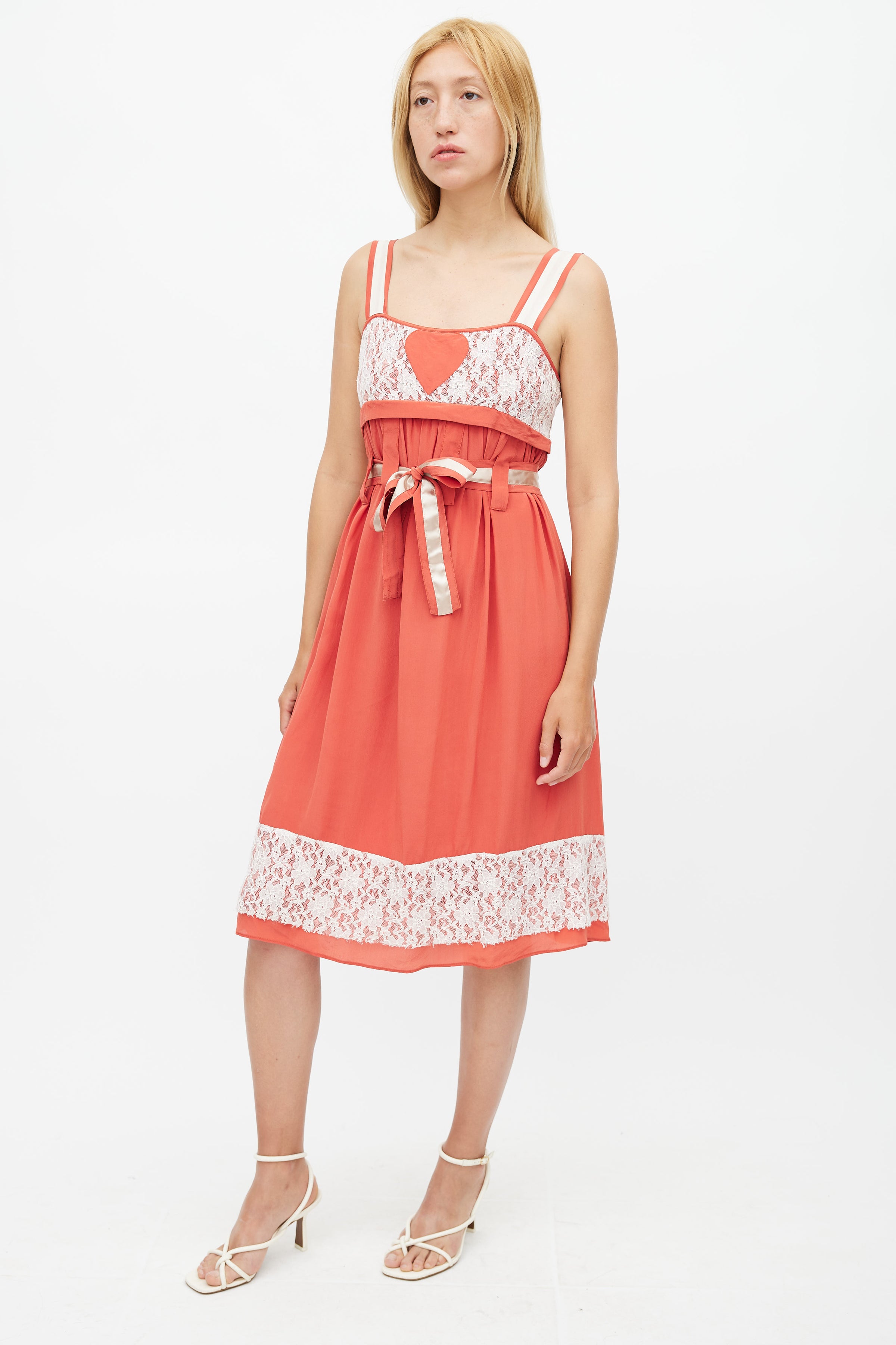 Anna Sui // Red & White Belted Lace Dress VSP Consignment Anna Sui // Red & White Belted Lace Dress VSP Consignment