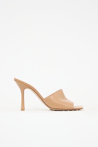 Bottega Veneta Leather Stretch Mule