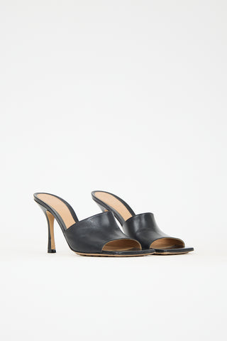 Bottega Veneta Leather Stretch Mule