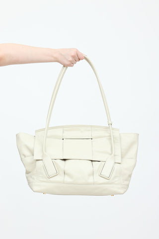 Bottega Veneta Leather Arco Slouch Bag