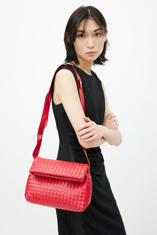 Bottega Veneta Red Intreciatto BV Fold Leather Shoulder Bag
