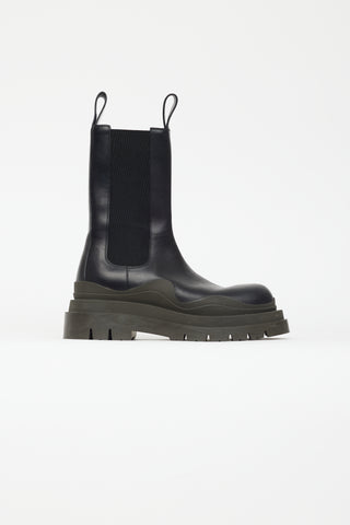 Bottega Veneta Black Leather Chelsea Tire Boot